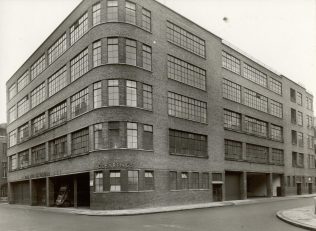 Clearings exterior 1950 | John Lewis Partnership Heritage Services