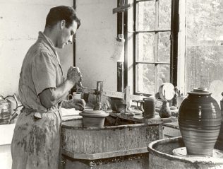 Frank Spindler spinning at Odney Pottery, 1949