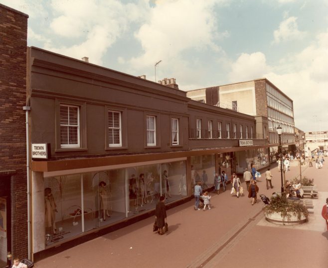 Queens Road exterior 1985 | JLP Archive Collection