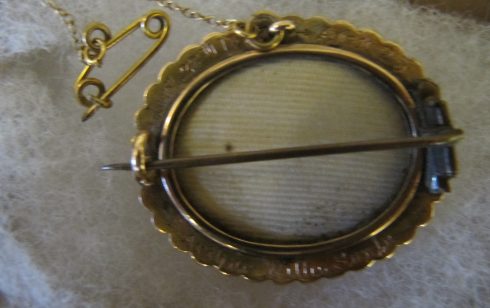 Mourning brooch for Robert Sayle's oldest son.