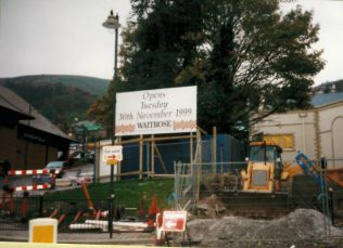 Opening sign 'Opens Tuesday 30 November 1999' | Courtesy Malvern Museum