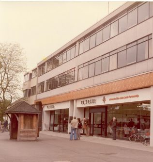 This was taken after the extension for the new Wines dept. The new branch is now located behind the photographer on the other side of the road | Terry Hammond