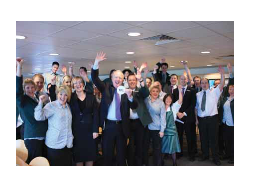 Cheltenham BM Trevor Williams celebrates the Bonus Cheltenham BM Trevor Williams celebrates the Bonus