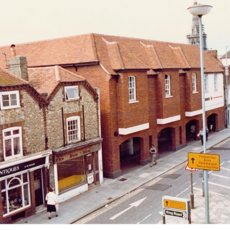 Waitrose chichester exterior 1982 | John Lewis Partnership archives